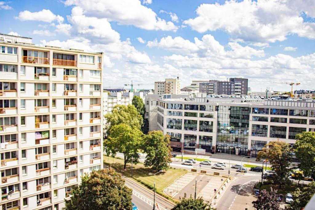 Central Apartment With Balcony And Views, Old Town, Metro Warszawa Exteriör bild